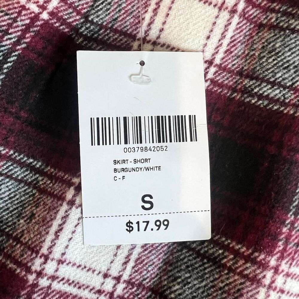 Forever-21 Women's Burgundy and Red Skirt - Picture 7 of 8